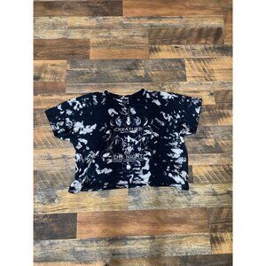 Hot‎ Topic Creature of the Night cropped shirt